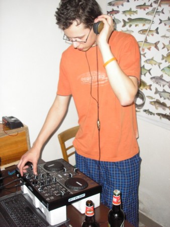 Dj Frybix (tech house,minimal house)